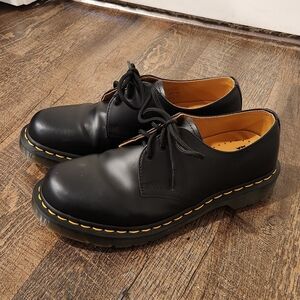 Doc Martens 1461 Black Leather Oxfords EU Size 42 Womens 10/Mens 9